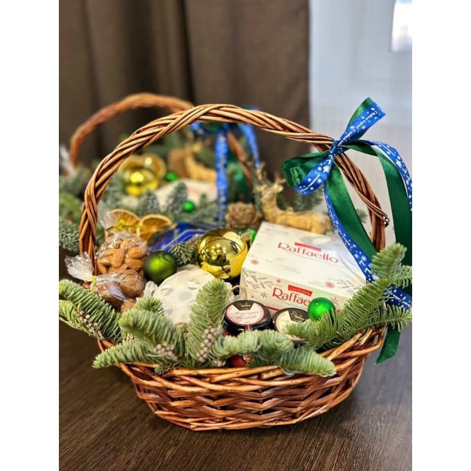 Корзина «Зимнее волшебство» Корзина «Зимнее волшебство»